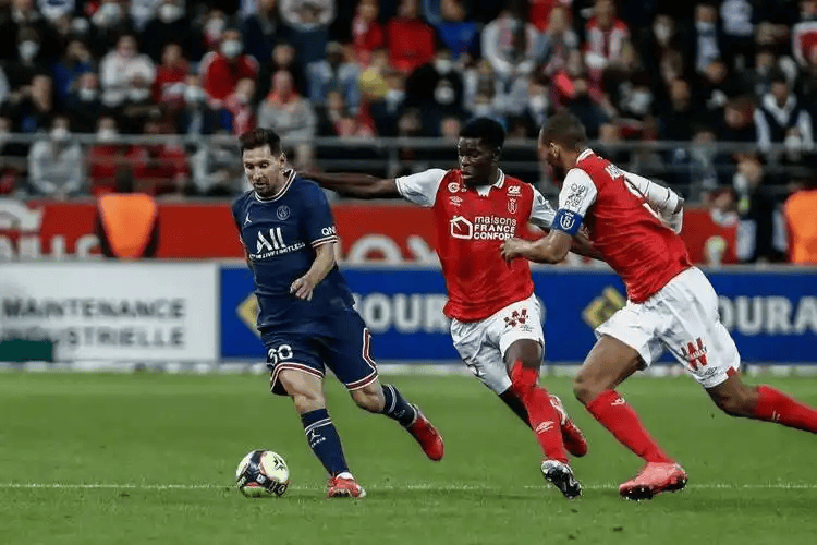 摩纳哥客场击败里尔,继续保持不败的原因